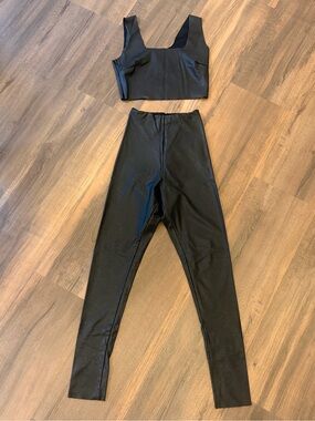 Commando Black High-Waist Leggings with Matching Crop Tank